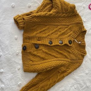 Free people mustard cropped cardigan perfect condition. XS